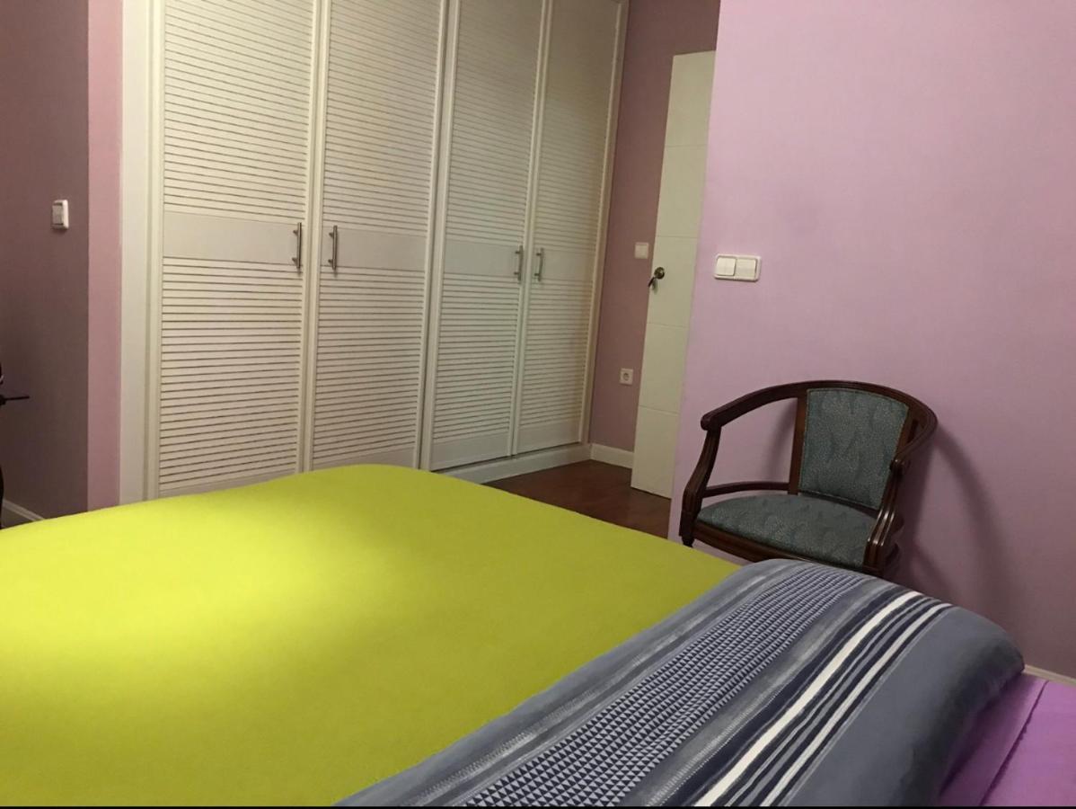 Chale Barajas Escala Hotel Madrid Bagian luar foto